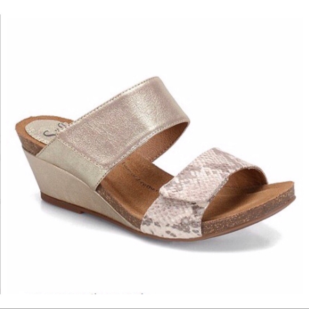 New is Box Sofft Vangie Wedges Sz 11